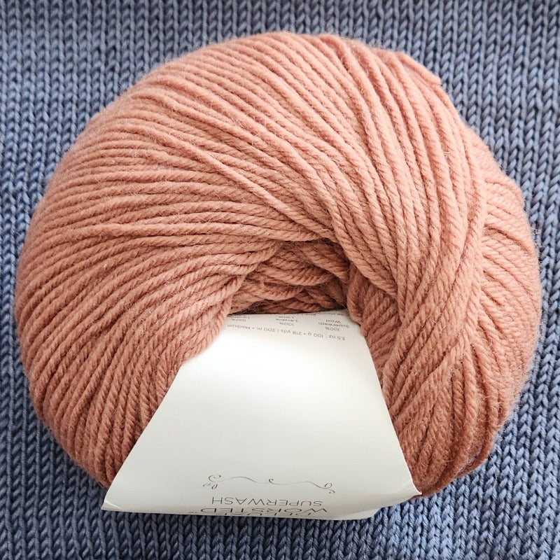 Universal Yarn Deluxe Worsted Tweed Superwash Walnut