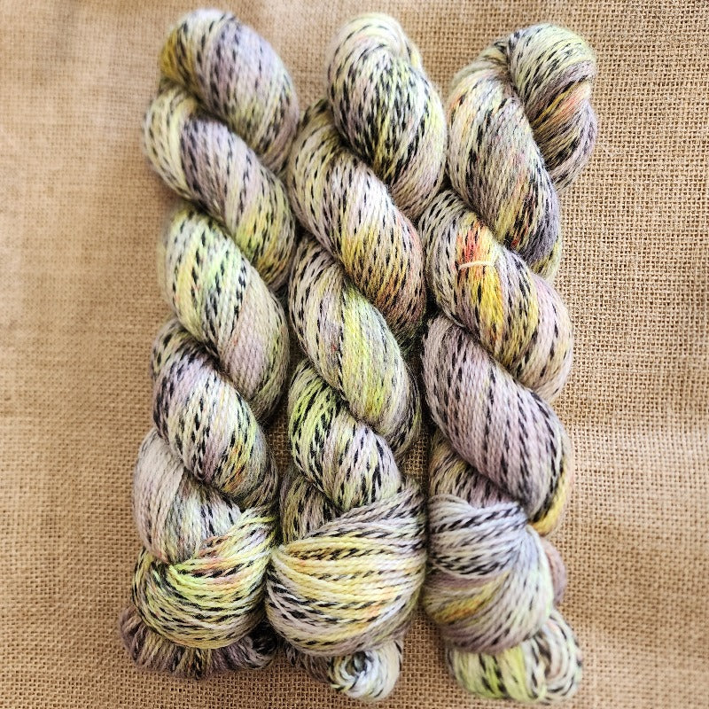 Full Moon Fibres Eclipse Fingering - Glow in the Dark – True North Yarn Co.