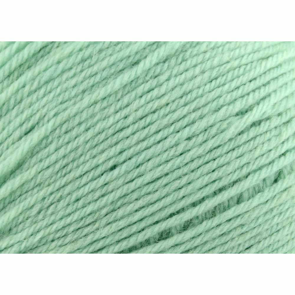 Universal Yarns Deluxe Worsted Superwash 713 Honeydew Green True
