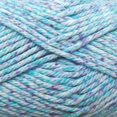 Estelle Yarns Sudz Spray 200g - 18 Frost – True North Yarn Co.